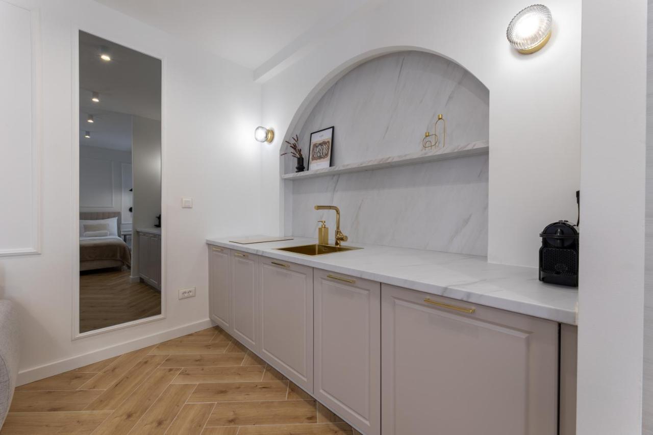 Palace Luxury Suites 스플리트 외부 사진