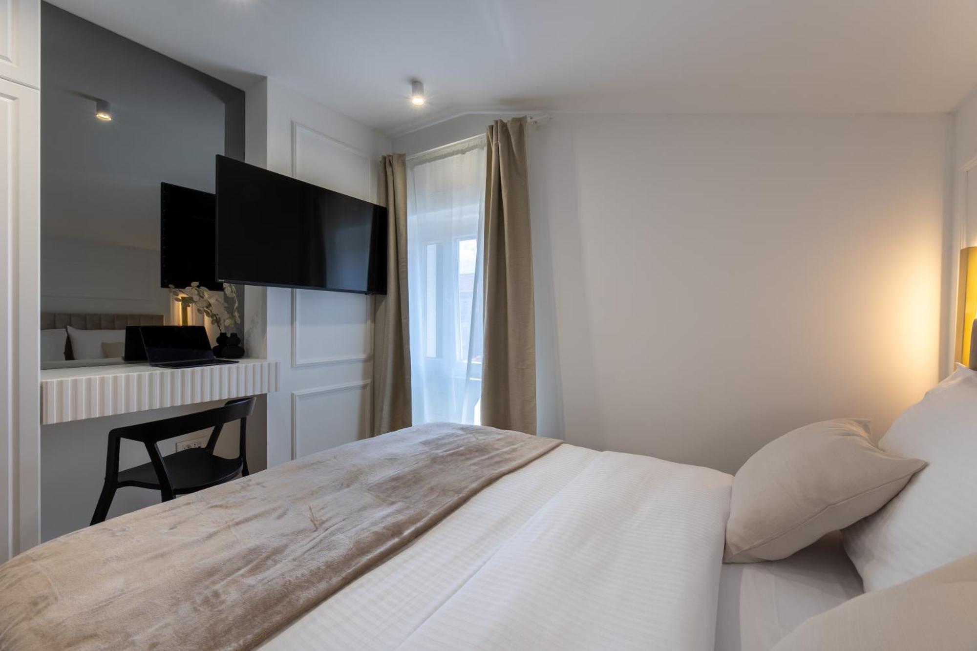 Palace Luxury Suites 스플리트 외부 사진